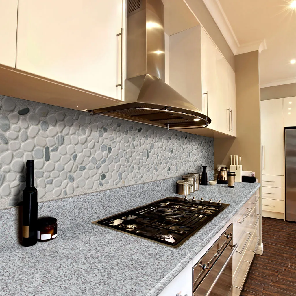 Black and White - Pebble Tile