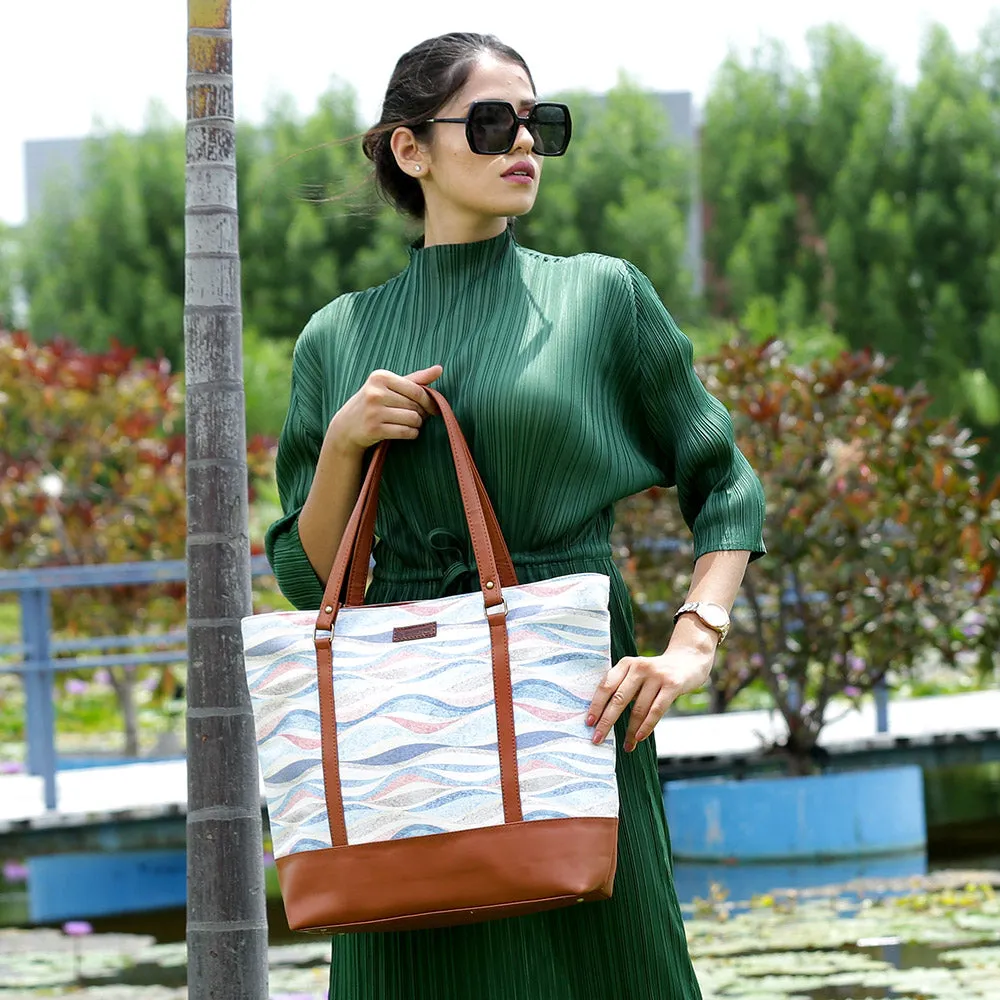 Breezy Wave Tote bag