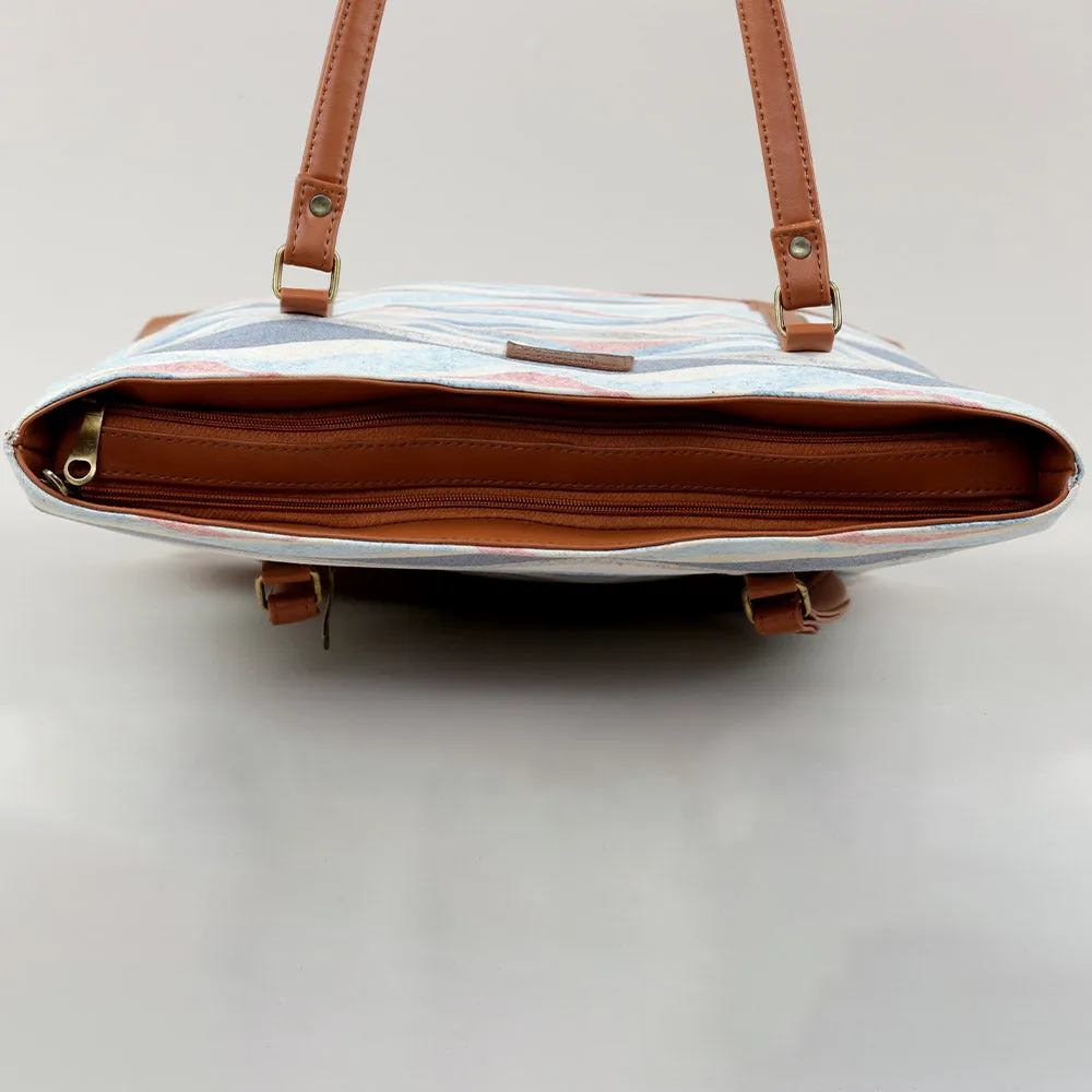 Breezy Wave Tote bag