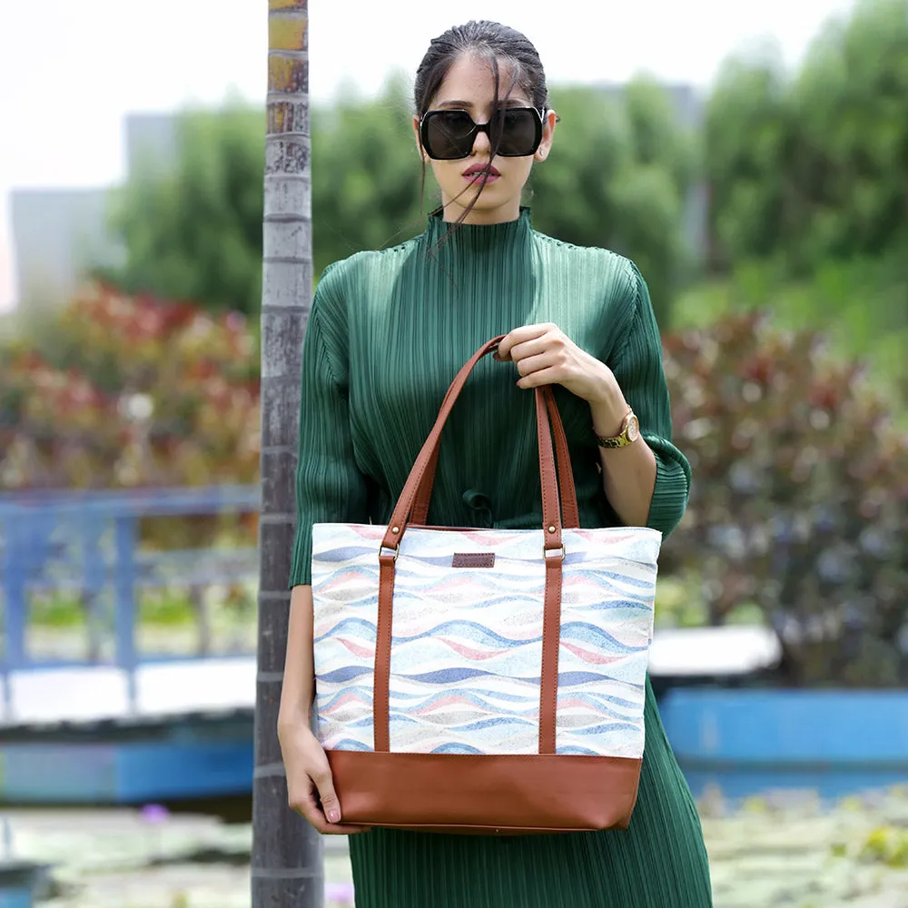 Breezy Wave Tote bag