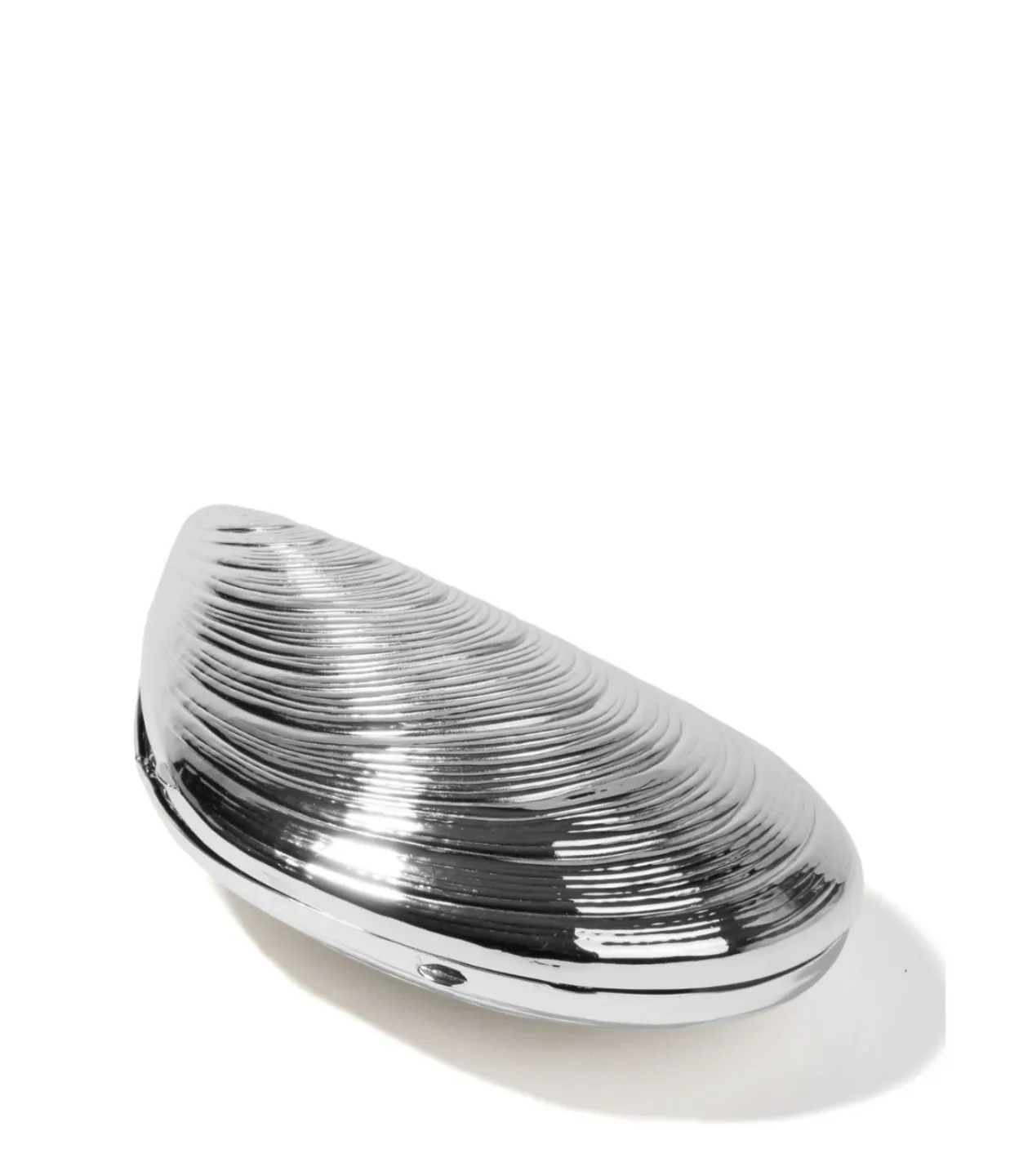 Bridget Metal Oyster Shell Clutch in Silver