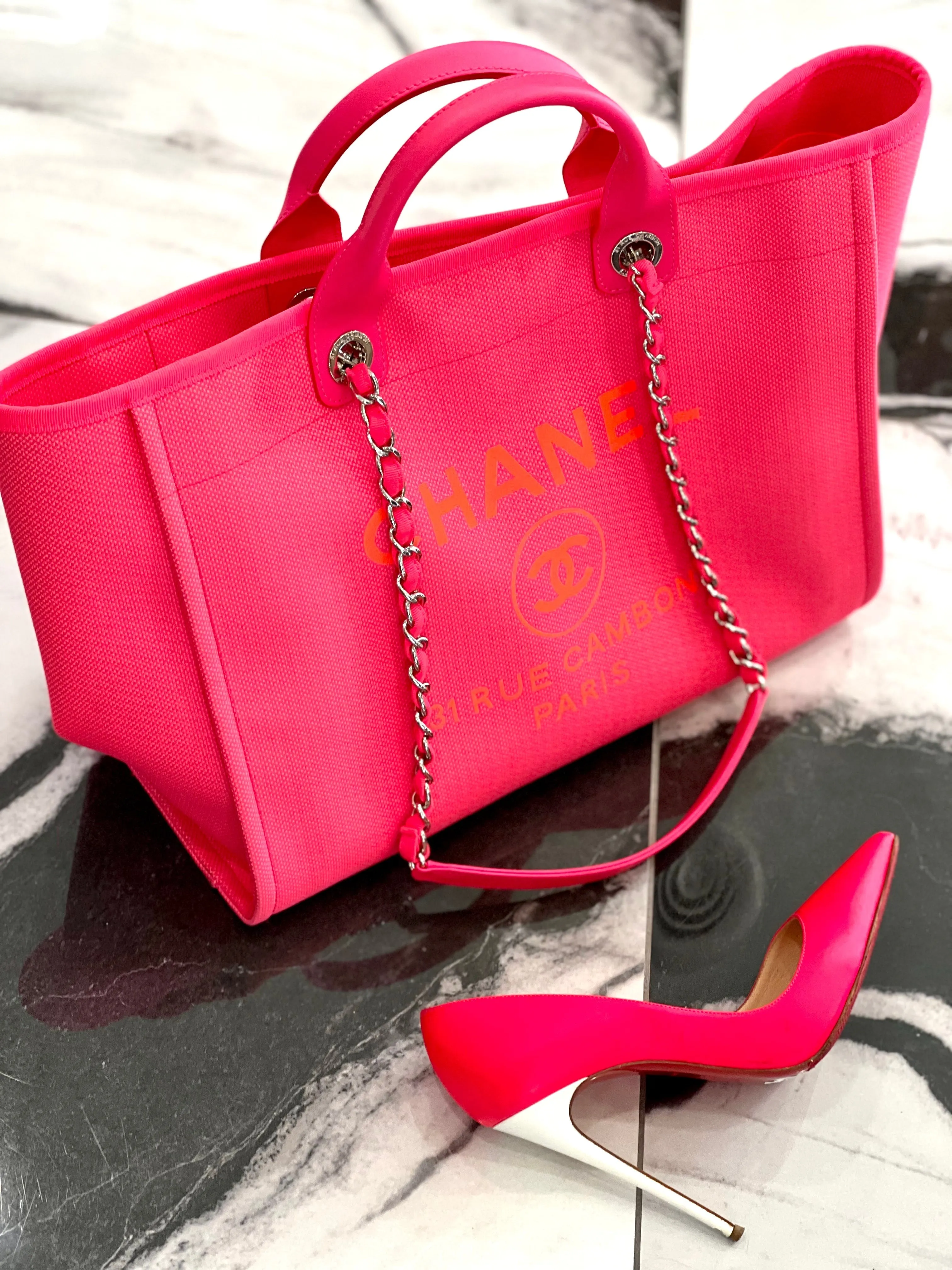 CHANEL DEAUVILLE MIXED FABRIC LARGE TOTE