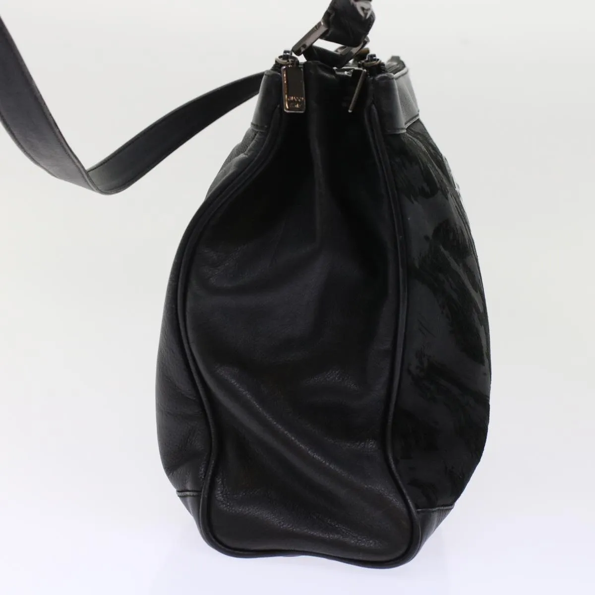 GUCCI Shoulder Bag Suede Leather Black  ar9974