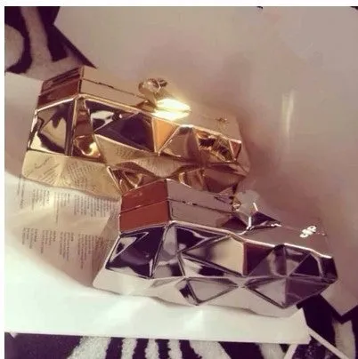 Maeva metallic clutch bag
