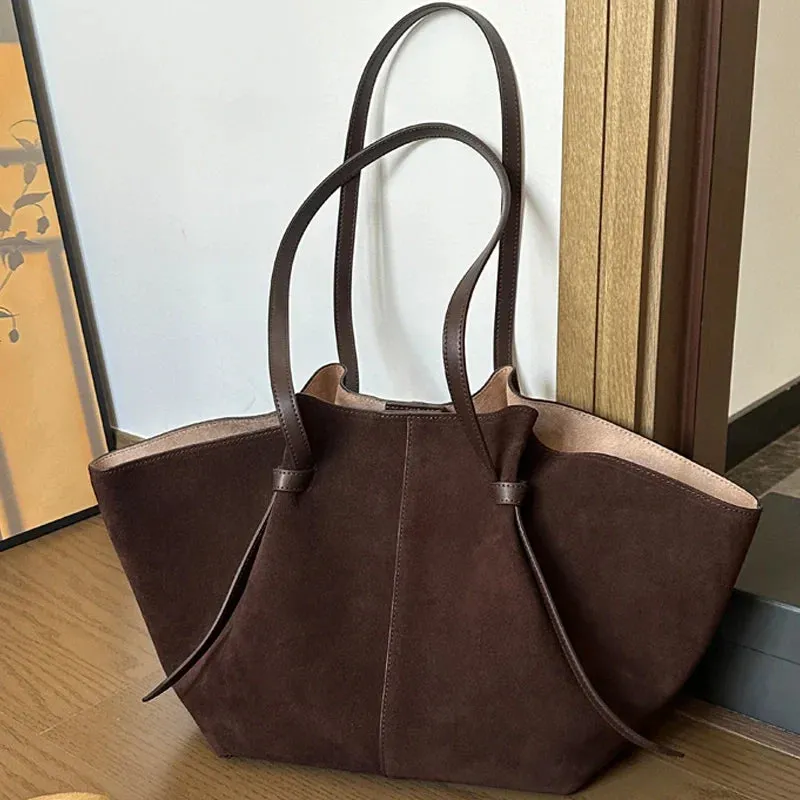 The Clarice | Suede Tote Bag – Elevate Your Everyday Elegance