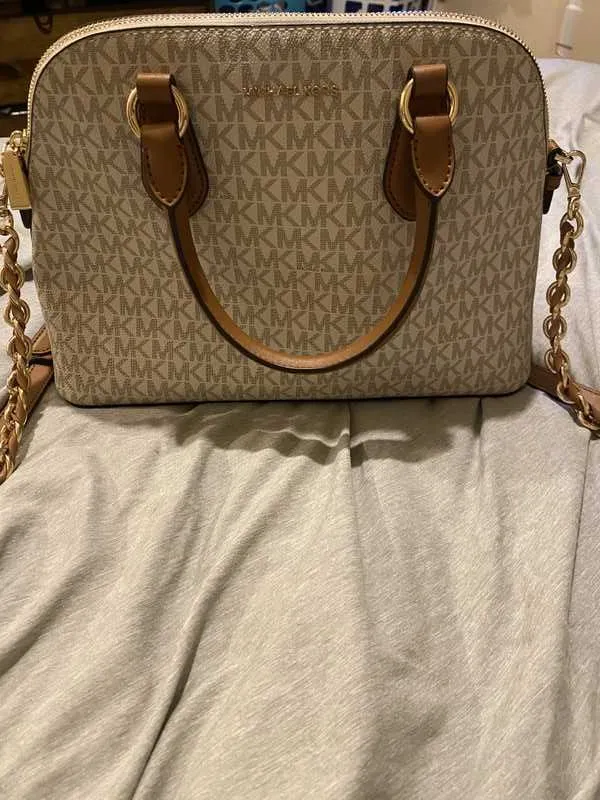 Veronica Medium Logo Dome Satchel