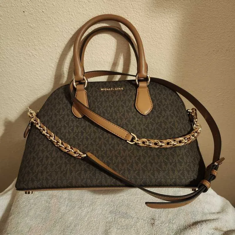 Veronica Medium Logo Dome Satchel