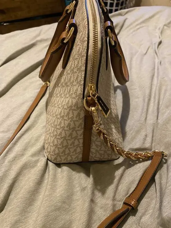 Veronica Medium Logo Dome Satchel