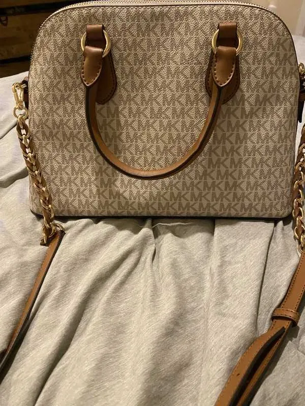 Veronica Medium Logo Dome Satchel